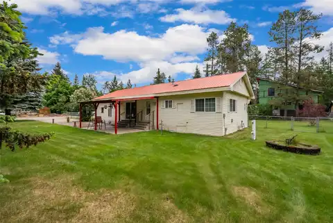 205 2nd Avenue S, Hungry Horse, MT 59919