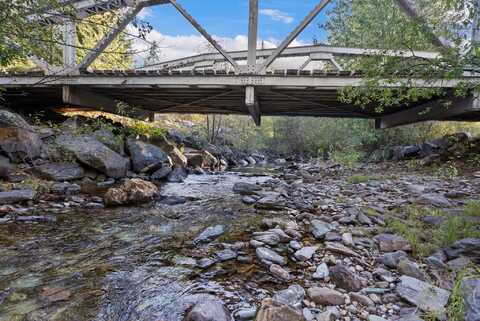 198 Tamarack Lane, Rexford, MT 59930