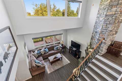 879 Saint Andrews Drive, Columbia Falls, MT 59912