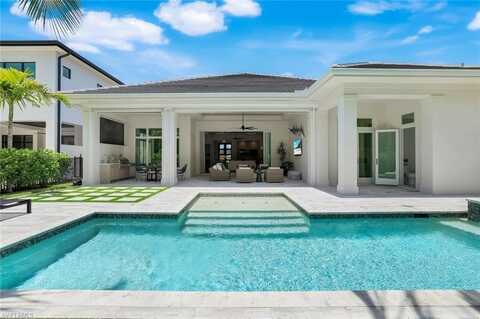 6630 Palisades, NAPLES, FL 34109