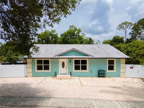 165 4TH, NAPLES, FL 34113