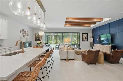 10415 Ventana, NAPLES, FL 34120