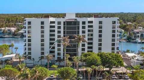 2400 Gulf Shore, NAPLES, FL 34103