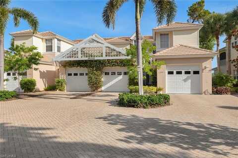 25110 Goldcrest, BONITA SPRINGS, FL 34134
