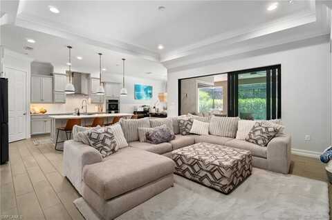 1431 Mockingbird, NAPLES, FL 34120