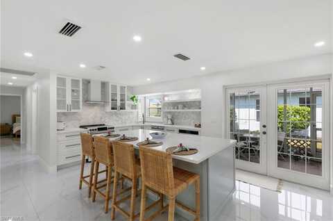 700 100th, NAPLES, FL 34108