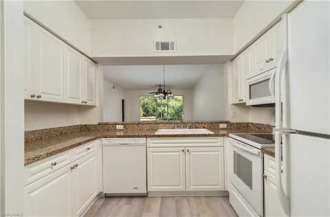 3245 Cypress Glen, NAPLES, FL 34109