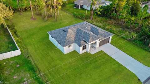 902 Magnolia, LEHIGH ACRES, FL 33972