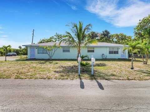 2656 Mangrove, NAPLES, FL 34112