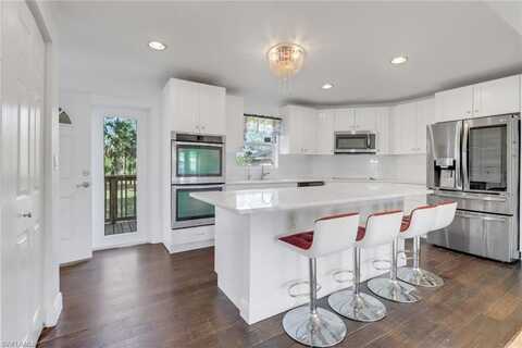 2940 14th, NAPLES, FL 34117