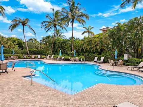 3165 Aviamar, NAPLES, FL 34114