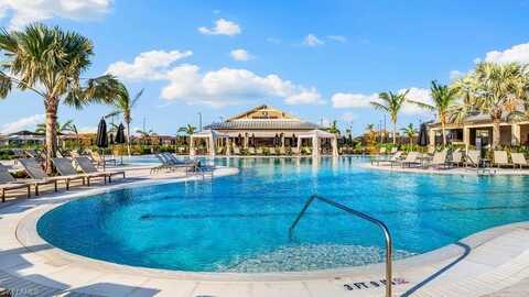 15517 Vittorio, NAPLES, FL 34114