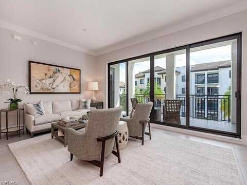 1030 3rd, NAPLES, FL 34102