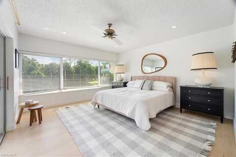 955 Palm View, NAPLES, FL 34110