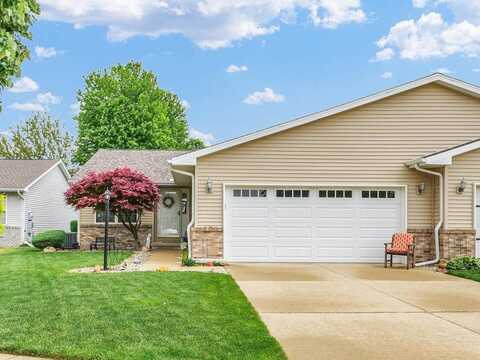 704 B Phlox Drive, Savoy, IL 61874