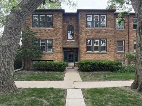 207 W Quincy Street, Riverside, IL 60546