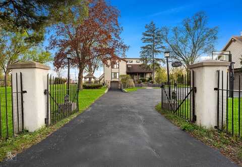 27875 W Lake Shore Drive, Spring Grove, IL 60081