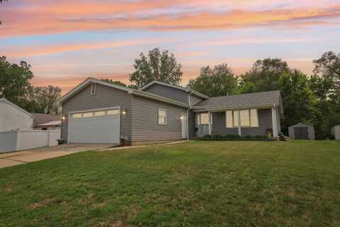 1705 N Donovan Street, McHenry, IL 60050