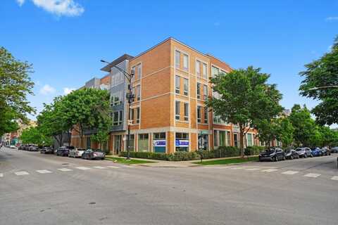 2755 N Lakewood Avenue, Chicago, IL 60614