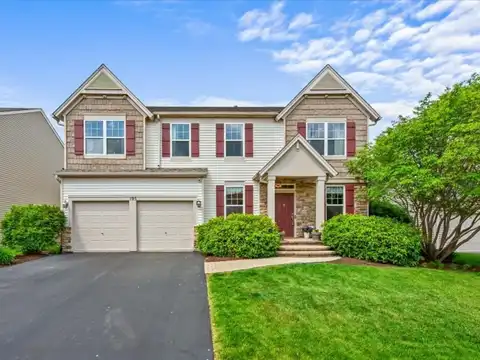 195 E Clover Avenue, Cortland, IL 60112