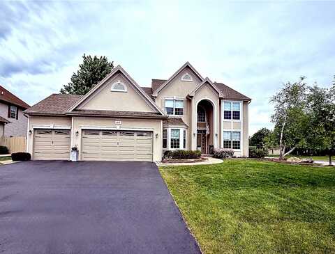 1849 Moorland Lane, Crystal Lake, IL 60014