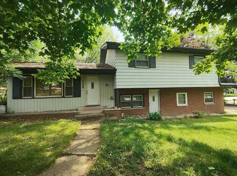 1206 University Drive, DeKalb, IL 60115