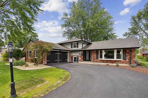 232 S Walnut Street, Glenwood, IL 60425