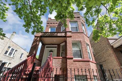 4130 W Potomac Avenue, Chicago, IL 60651