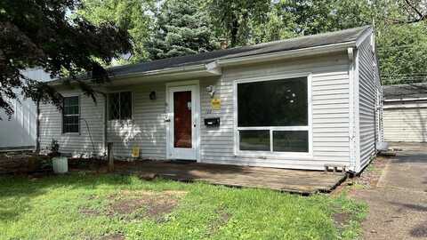 128 S Scottswood Drive, Urbana, IL 61802