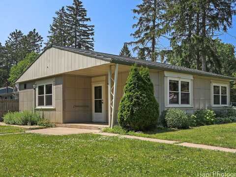 2423 Mogra Drive, McHenry, IL 60050