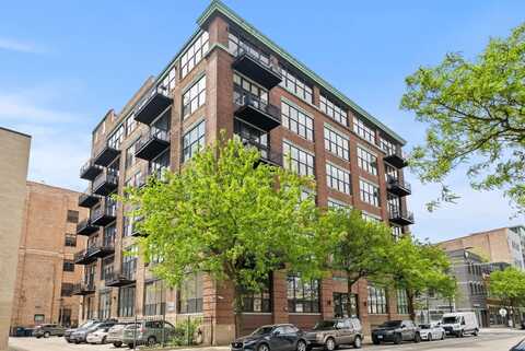 817 W Washington Boulevard, Chicago, IL 60607
