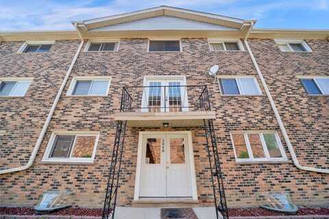 5848 W 76th Place N, Burbank, IL 60459