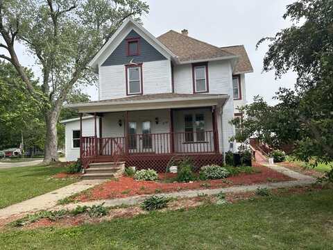 247 W Maple Street, Franklin Grove, IL 61031