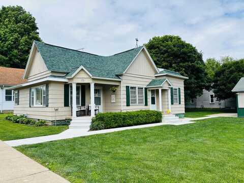 170 Western Avenue, Hume, IL 61932