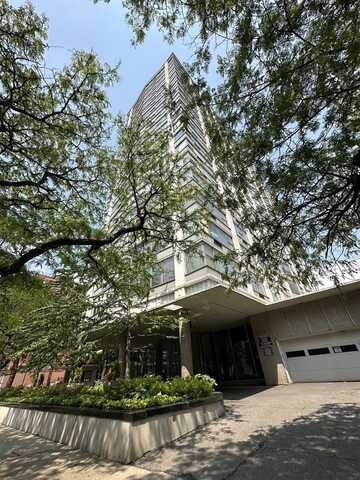 5757 N Sheridan Road, Chicago, IL 60660