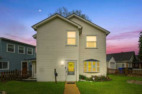 8325 W Forest Preserve Avenue, Chicago, IL 60634