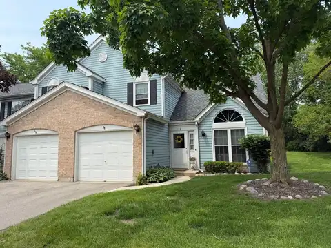 210 Wellington Circle, Gurnee, IL 60031