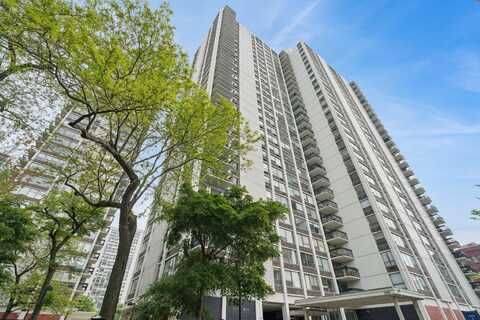 1460 N Sandburg Terrace Terrace, Chicago, IL 60610