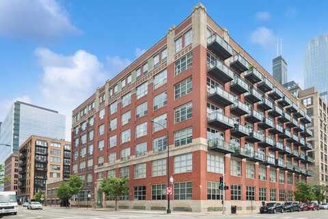 333 S Desplaines Street, Chicago, IL 60661
