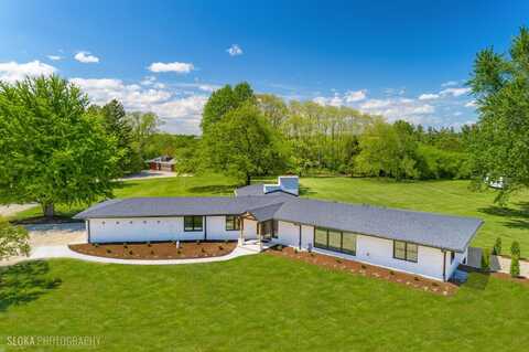 23489 N Old Barrington Road, Barrington, IL 60010