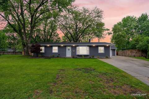 19 Crescent Court, Montgomery, IL 60538