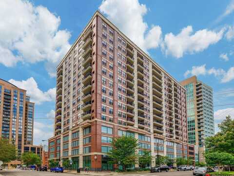451 W HURON Street, Chicago, IL 60654