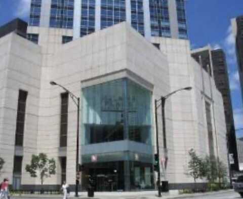 512 N McClurg Court, Chicago, IL 60611
