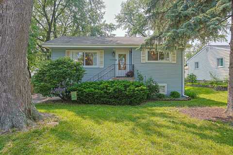 6124 Chase Avenue, Downers Grove, IL 60516