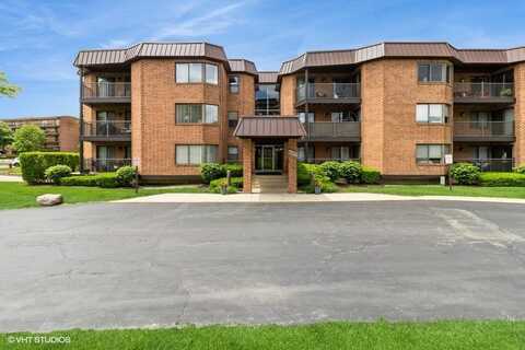6425 Clarendon Hills Road, Willowbrook, IL 60527
