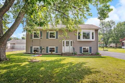 710 Sunset Lane, Shorewood, IL 60404