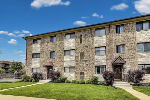 7616 W Lawrence Avenue, Harwood Heights, IL 60706
