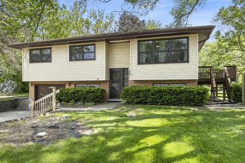 26w331 Geneva Road, Wheaton, IL 60187