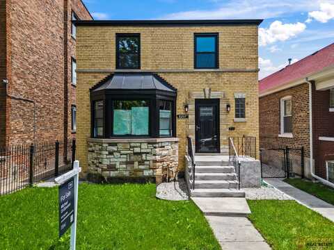 8207 S Laflin Street, Chicago, IL 60620