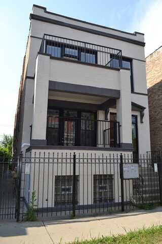 3245 W Division Street, Chicago, IL 60651